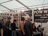 Convention - Stand von Pow Wow