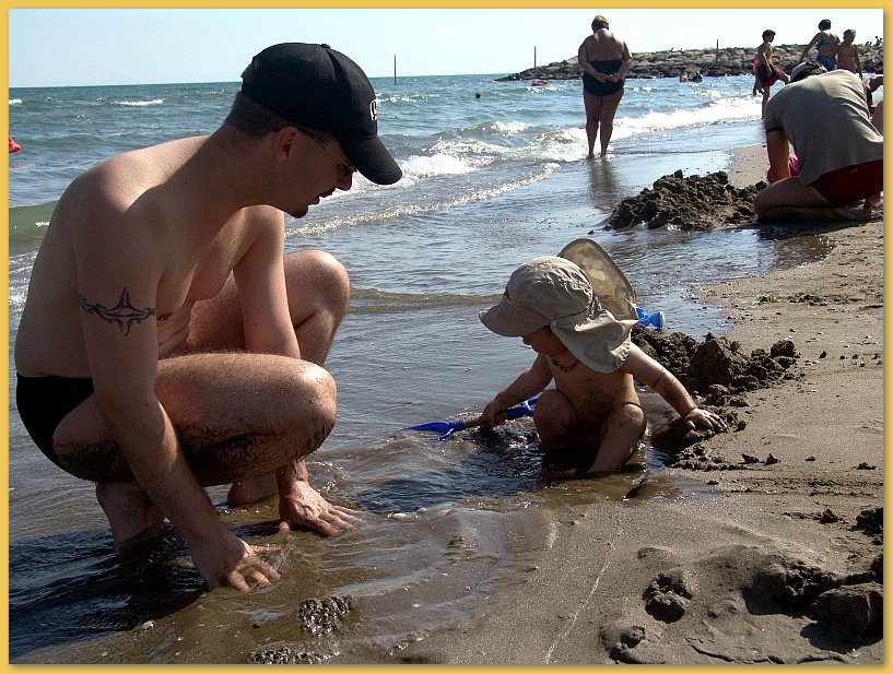 Make: SONY
Model: DSC-F828
DateTime: 22.06.2005 16:35:12
EXIFImageWidth: 800
ExifImageLength: 600
Flash: Flash did not fire - Compulsory flash suppression
ISOSpeedRatings: ISO 64
FocalLength: 10,4 mm