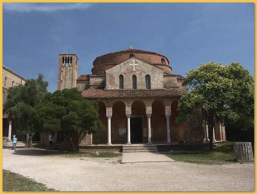 Make: SONY
Model: DSC-F828
DateTime: 28.06.2005 15:41:54
EXIFImageWidth: 800
ExifImageLength: 600
Flash: Flash did not fire - Compulsory flash suppression
ISOSpeedRatings: ISO 100
FocalLength: 7,1 mm