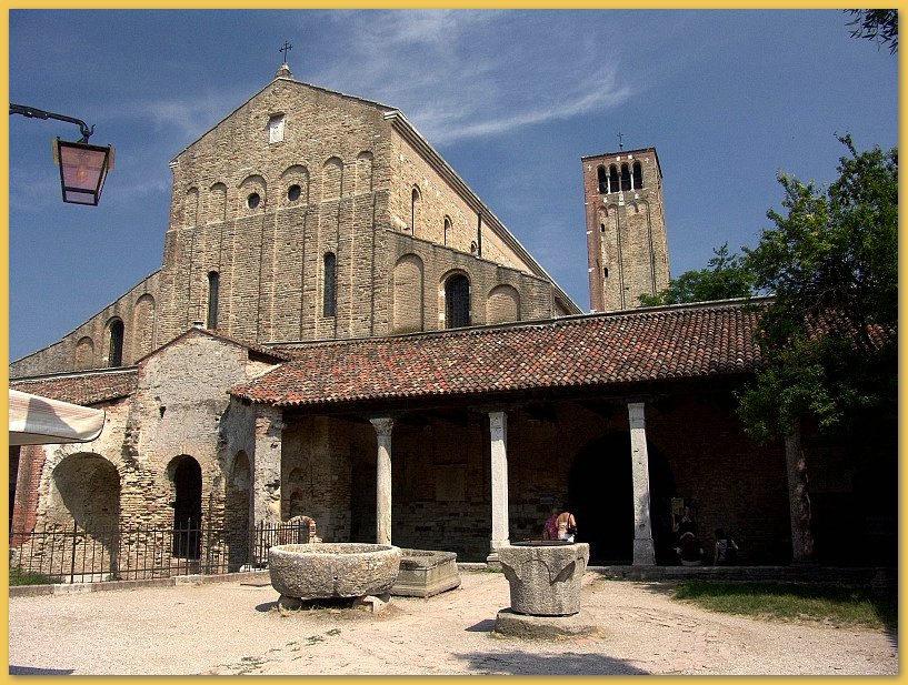 Make: SONY
Model: DSC-F828
DateTime: 28.06.2005 15:43:54
EXIFImageWidth: 800
ExifImageLength: 600
Flash: Flash did not fire - Compulsory flash suppression
ISOSpeedRatings: ISO 100
FocalLength: 7,1 mm