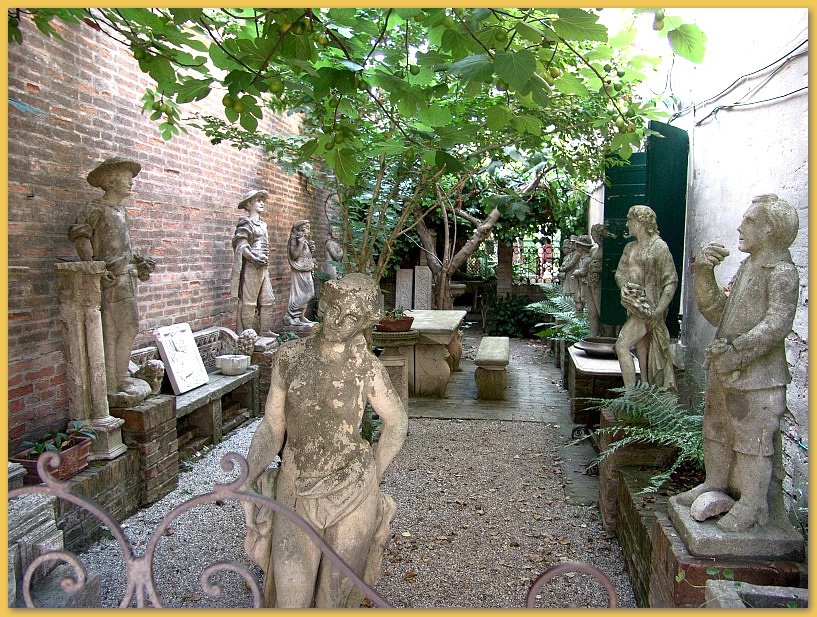 Make: SONY
Model: DSC-F828
DateTime: 28.06.2005 15:45:03
EXIFImageWidth: 800
ExifImageLength: 600
Flash: Flash did not fire - Compulsory flash suppression
ISOSpeedRatings: ISO 100
FocalLength: 7,1 mm